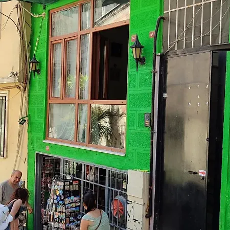 Nur Deniz Manzarali *