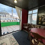 Nur Deniz Manzarali Apartment Istanbul