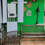 Nur Deniz Manzarali Apartment